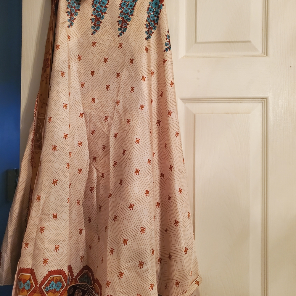 Floral Patterned Cream Pants